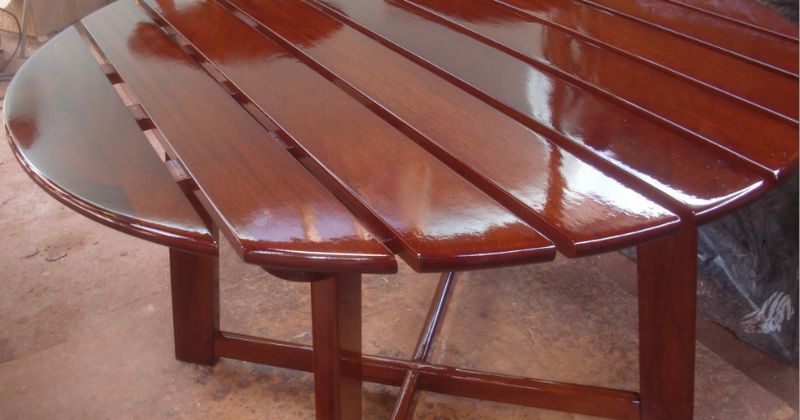 Barnizador de Muebles en Barcelona