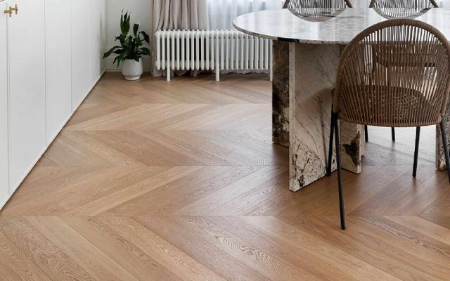 Parquet y Techos de Madera en Barcelona y Provincia. Servicios Profesionales y económicos con garantía de calidad. ¡Llámenos!
