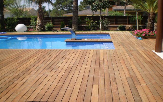 Servicios de Construcciones de Madera Profesional en Barcelona. Servicios Profesionales y económicos garantía de calidad.
